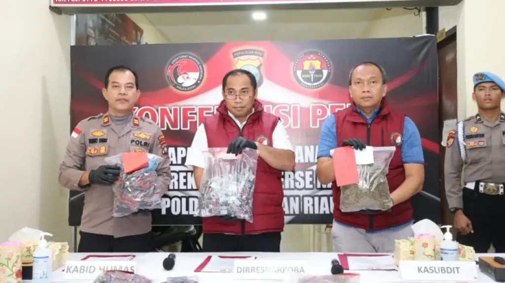 Polda Kepri Ungkap 24 Kasus Narkotika dalam Sebulan, 36 Tersangka Ditahan