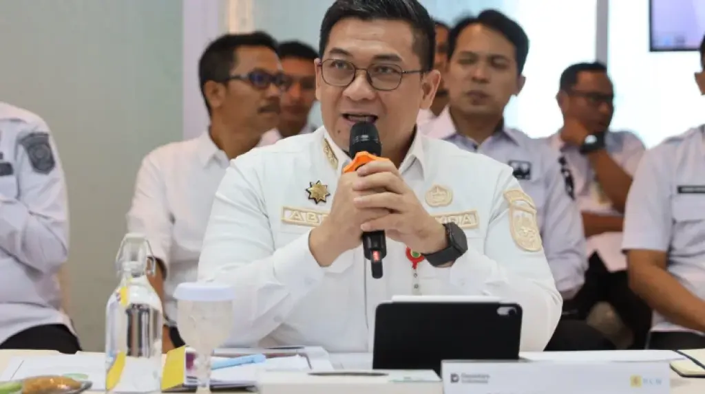Pemprov Riau Dukung Percepatan Program Listrik Desa, 72 Dusun Jadi Sasaran 2026