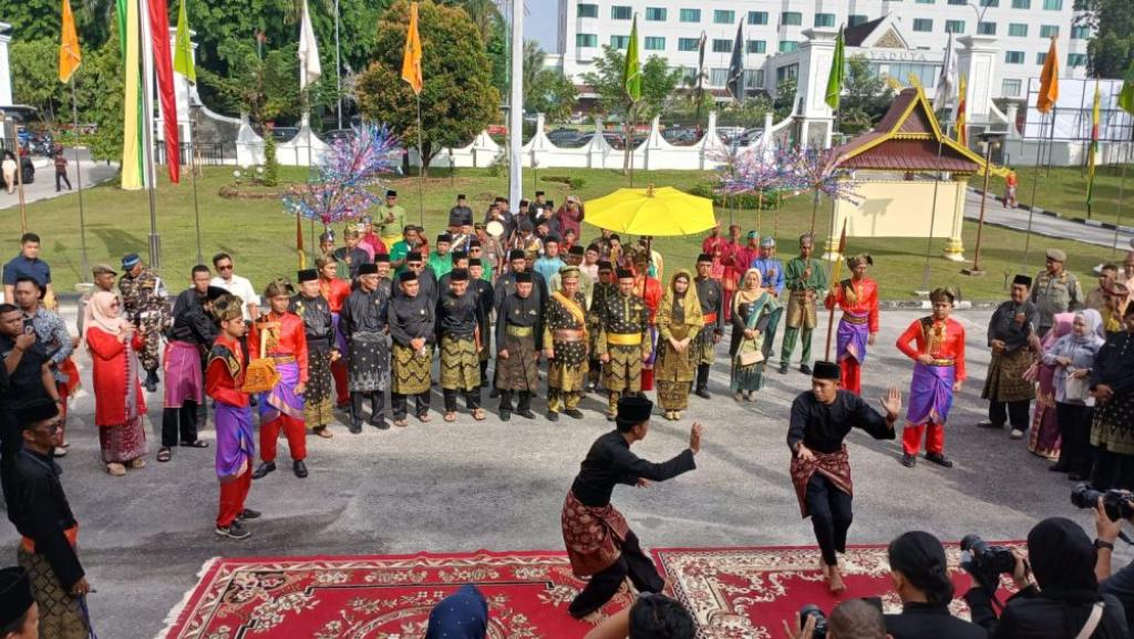 Hari Ini Gubernur Wahid Dapat Gelar Datuk Setia Amanah, Begini Ketentuannya