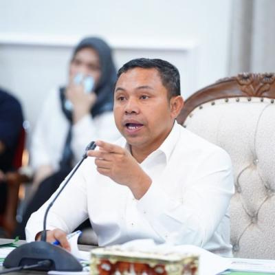Siap Jalankan Program Sekolah Rakyat 2025, Gubri Abdul Wahid: Tahun Ini Kita Sudah Terima Murid