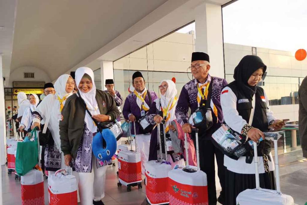 144 Calon Haji Tanjungpinang Masuk Embarkasi Batam 21 April 2026