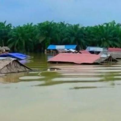 Pulau Cinta di Kampar Lumpuh Total Akibat Banjir, Kerugian Capai Rp150 Juta