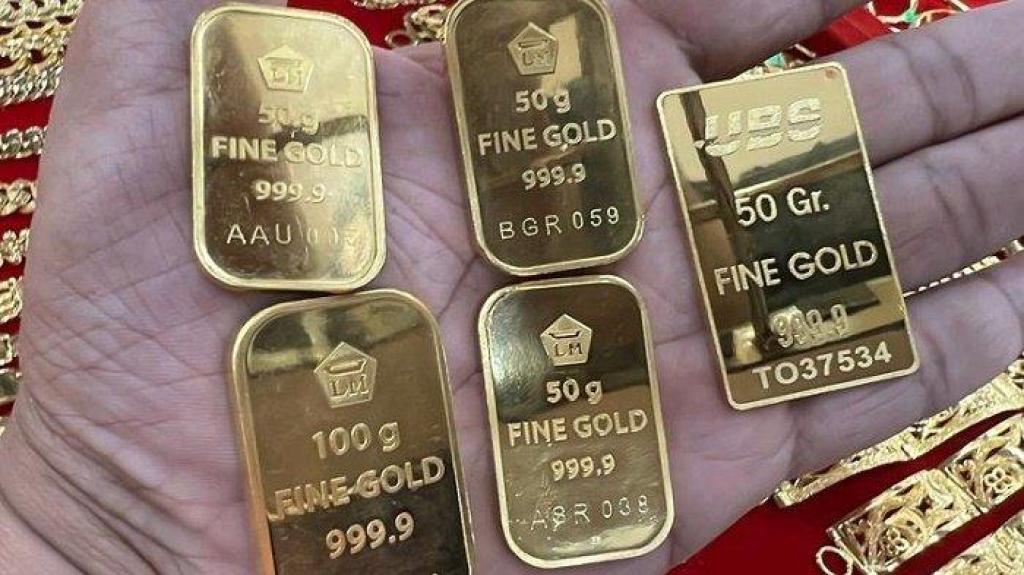 Harga Emas Batangan Antam Hari Ini: Kenaikan Rp5.000 per Gram