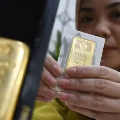 Harga Emas Antam Turun Rp6.000 per Gram Hari Ini, Simak Daftar Lengkapnya