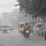 BMKG Peringatkan Potensi Hujan Lebat dan Petir di Kepri Hari Ini