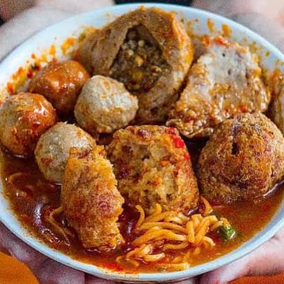 Kenali Dampak Sering Makan Pedas pada Saluran Cerna