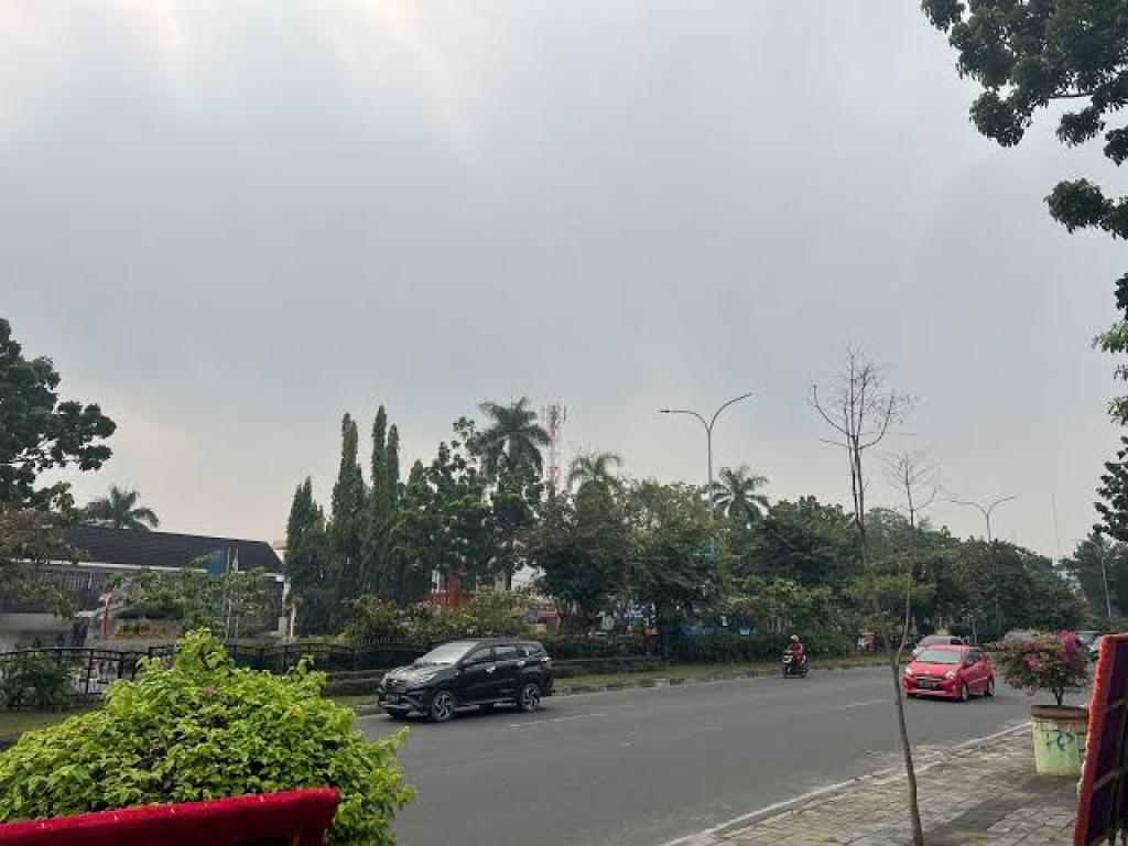 Pekanbaru dan Sejumlah Wilayah Riau Berpotensi Hujan Petir Hari Ini