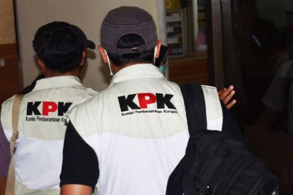Penyidik KPK Geledah Kantor Bupati Inhu, Diduga Berkaitan dengan Kasus Gubernur Wahid