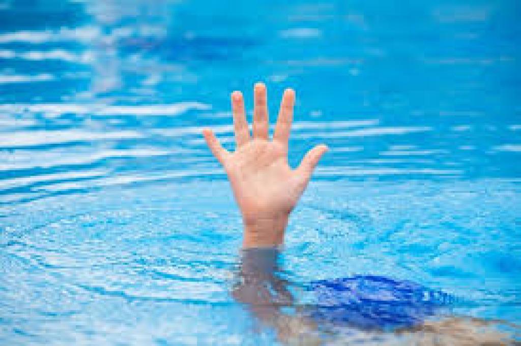Tragis! Anak 6 Tahun Meninggal Dunia di Kolam Renang Inhil
