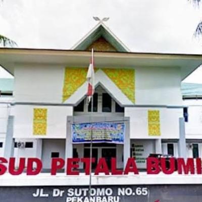 RSUD Petala Bumi Peringati HUT ke-17, Ini Pesan Gubernur Wahid Kepada Manajemen