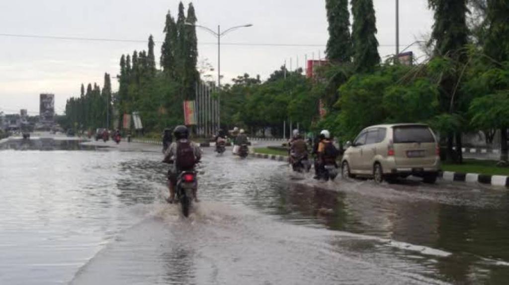 Waspada Hujan Lebat Disertai Petir di Riau Hari Ini, Ini Prakiraan Lengkapnya