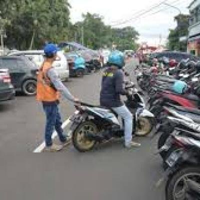 Amsakar Dorong Penataan Ulang Sistem Parkir di Batam