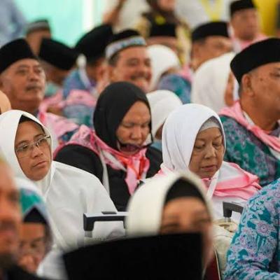 1.777 Jemaah Calon Haji Riau Sudah Diterbangkan dari Embarkasi Batam