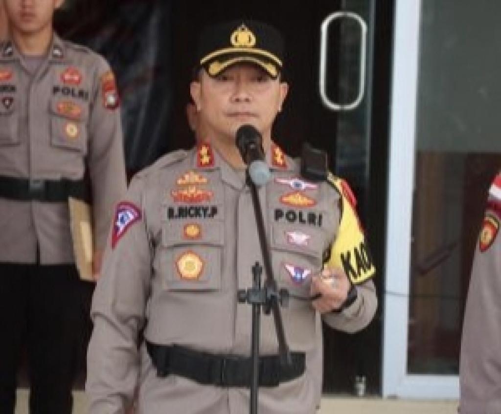 Angin Kencang dan Gelombang Tinggi Intai Kawasan Pesisir, Kapolres Anambas Ingatkan Warga Untuk Waspada