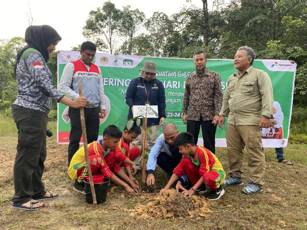 Hari Pohon Sedunia, RSF Taja Pendidikan Lingkungan bersama KPHP Minas Tahura
