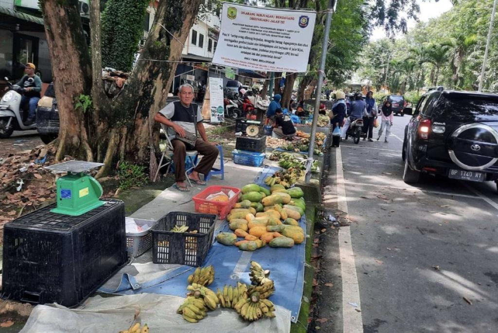 Satpol PP Tanjung Pinang Bakal Tertibkan Pedagang di Trotoar Bincen