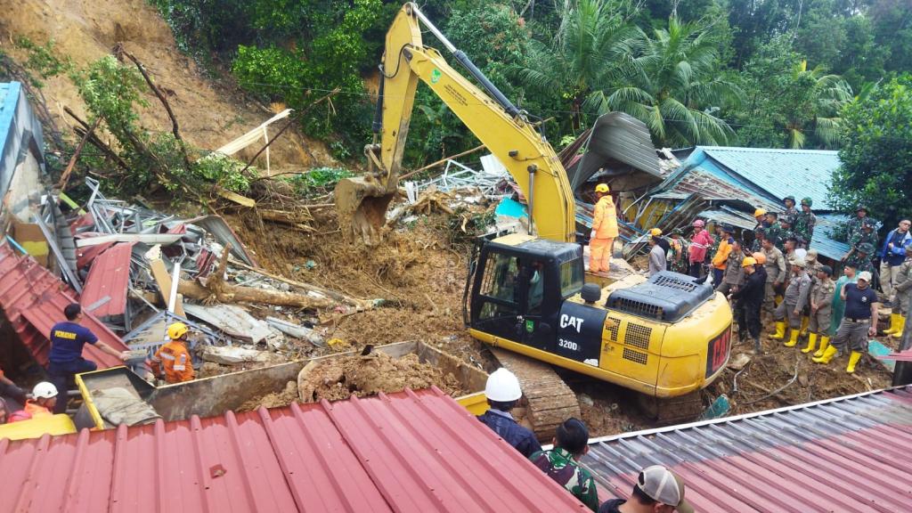 4 Korban Longsor Tiban Koperasi Batam Ditemukan Meninggal Dunia, Rival: Innalillaahi