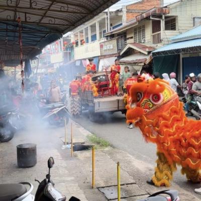 Atraksi Barongsai Meriahkan Perayaan Tahun Baru China di Dabo