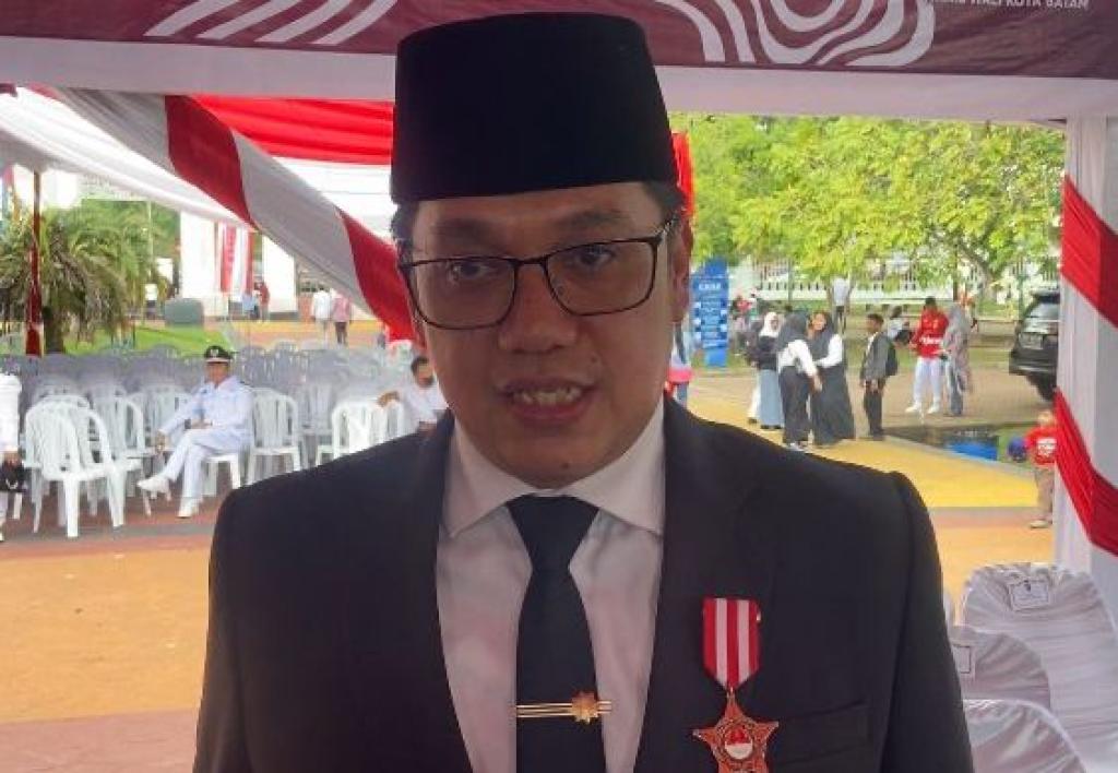 Pemkot Batam Akan Tertibkan Reklame Tak Bayar Pajak dan Langgar Aturan