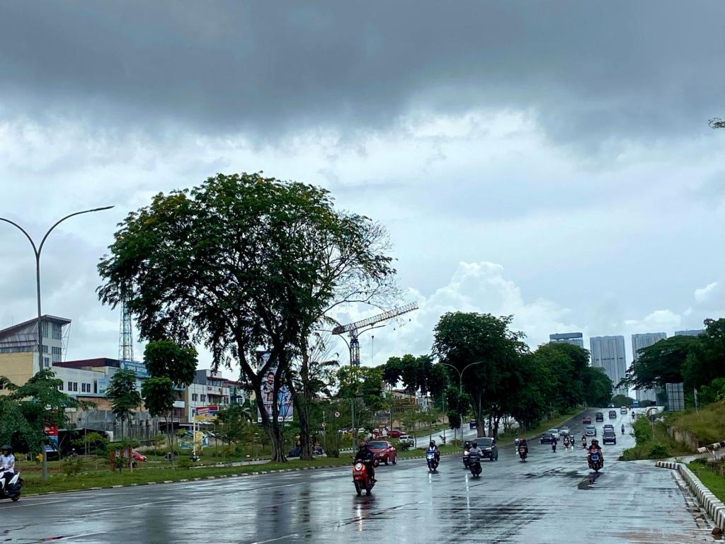 BMKG Keluarkan Peringatan Cuaca Ekstrem di Kepri