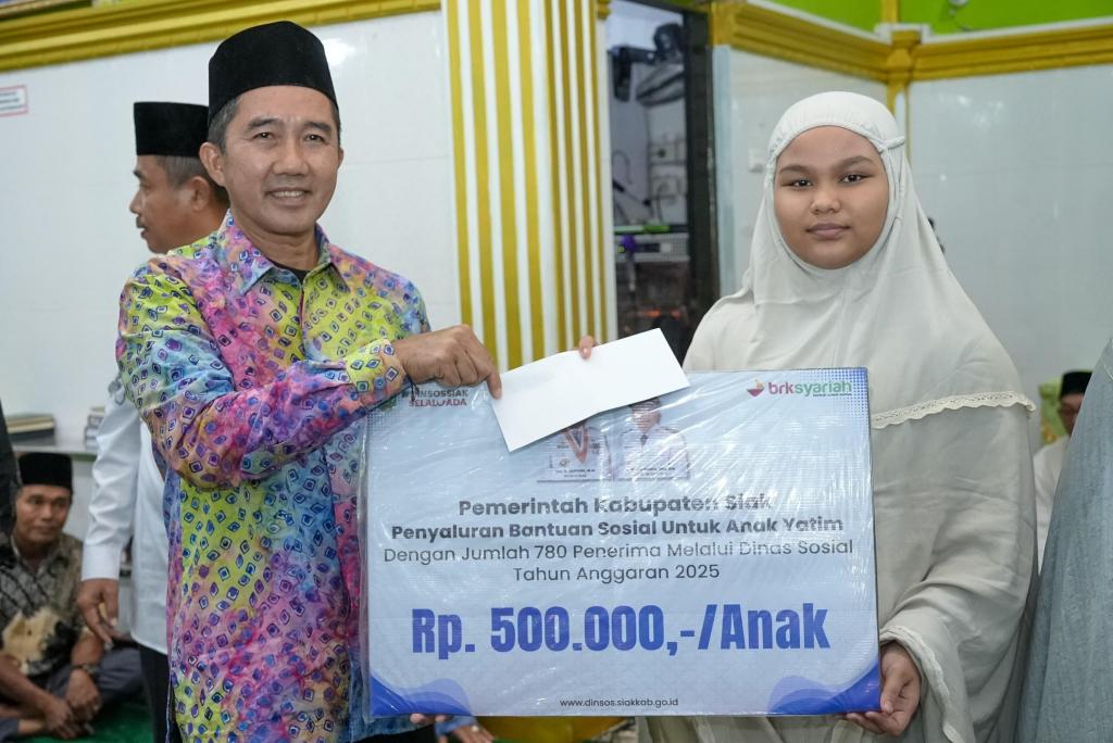 Safari Ramadan di Tualang Plh Sekda Siak Pastikan Bantuan Sosial Tepat Sasaran