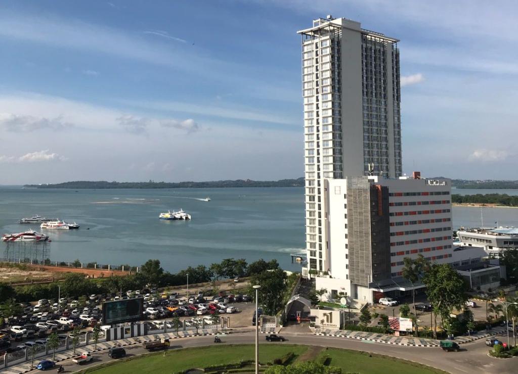 Cuaca Panas Landa Batam, Dinkes Imbau Warga Kurangi Aktivitas Luar Ruangan