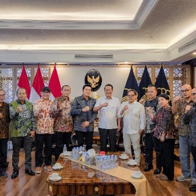 Panitia Kongres Temui Menkum dan Kapuspen TNI : Pemerintah Dukung Kongres  Persatuan PWI