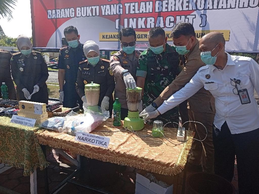 Musnahkan Barang Bukti, Kajari Bengkalis Ajak Semua Tidak Berantas Narkoba
