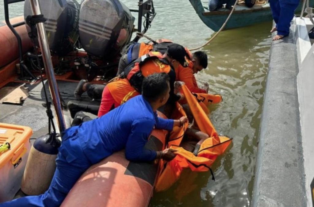 Setelah Dua Hari Pencarian, Jasad Pekerja yang Jatuh ke Laut di Batam Ditemukan