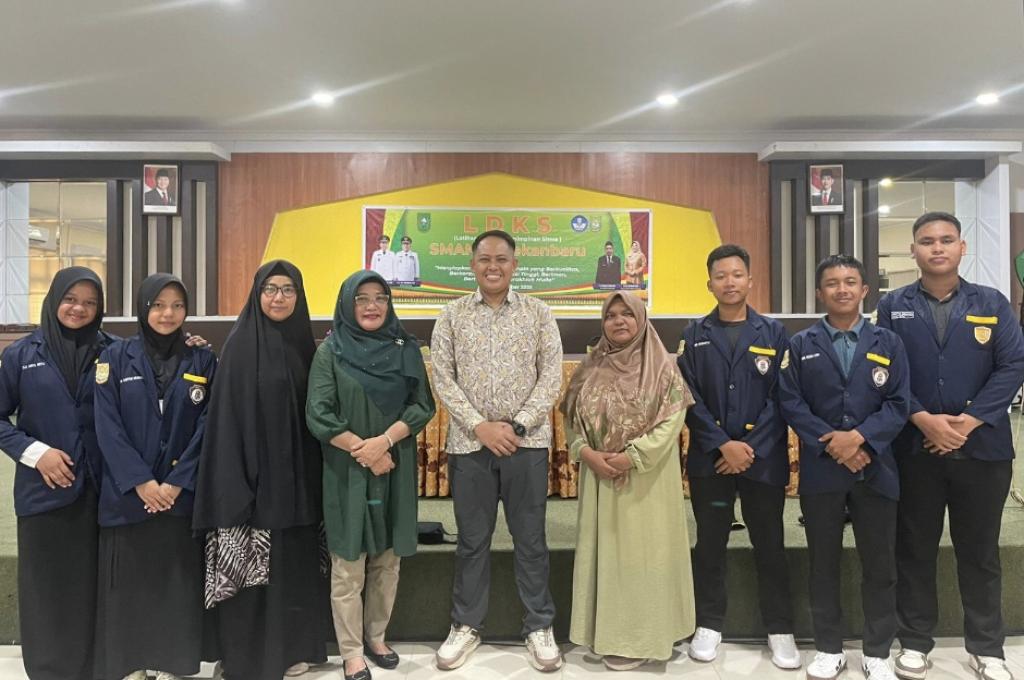 Ikuti LDKS, Siswa SMAN 16 Diharapkan Jadi Calon Pemimpin Berkualitas dan Berdedikasi Tinggi