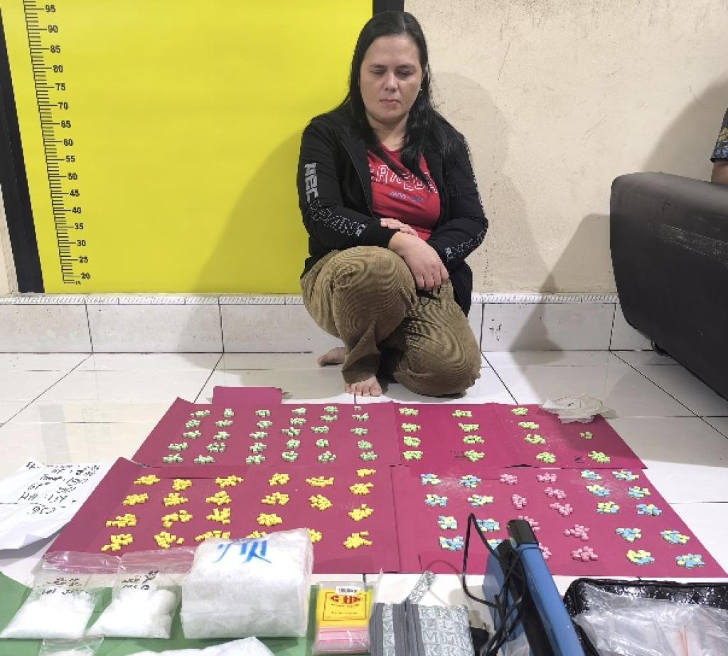 Bawa 923 Butir Ekstasi dan 1,3 Kilogram Sabu, Tiga Pelaku Narkoba Ditangkap Polda Riau