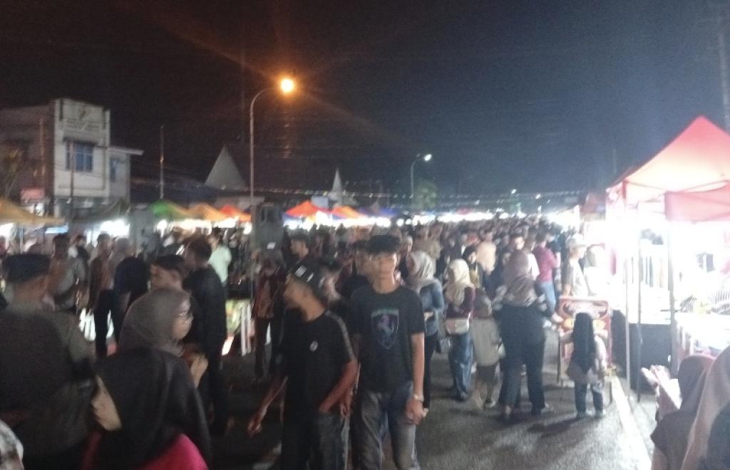Gerakkan UMKM, Car Free Night Bengkalis Disambut Antusias