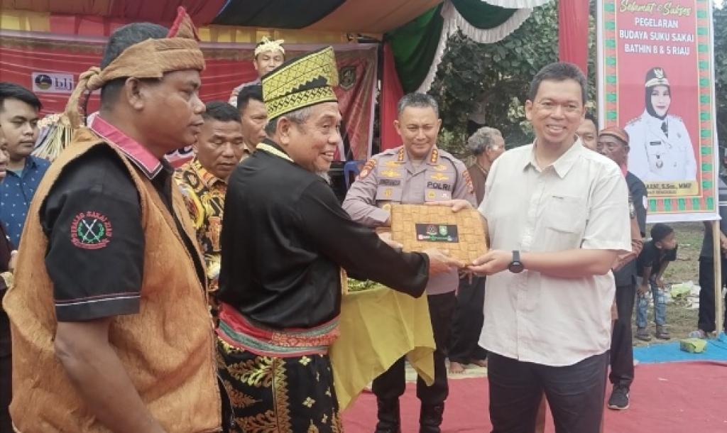Sukseskan Pagelaran Budaya Suku Sakai, PT Arara Abadi Dukung Pengembangan Budaya dan UMKM Masyarakat Adat