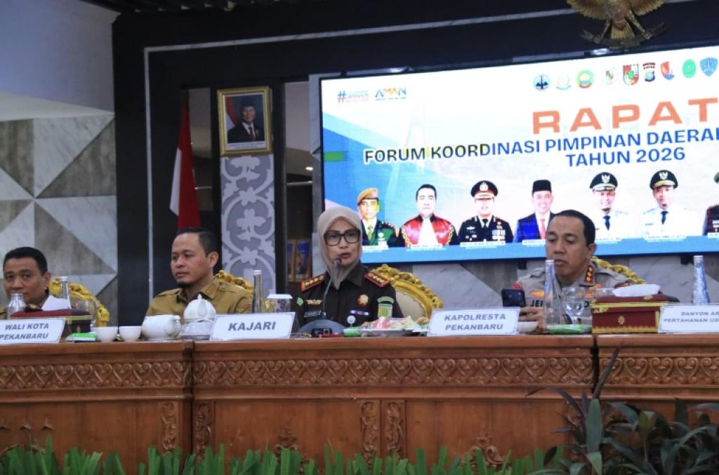 Forkopimda Kota Pekanbaru Sepakat Tertibkan Kabel Fiber Optik, Penindakan Tegas Segera Dilakukan