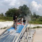 Polres Kuansing Tertibkan Aktivitas PETI di Desa Beringin Taluk, Tiga Rakit Dimusnahkan