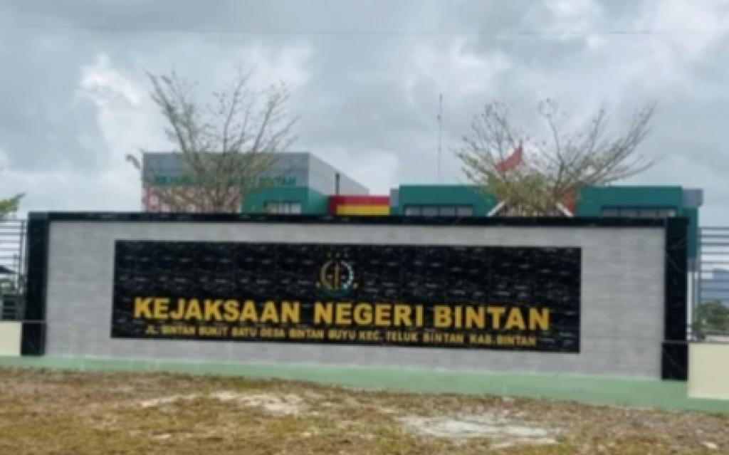 Kejari Dalami Kasus Lahan Stadion Busung, Kepala BPN Bintan Diperiksa