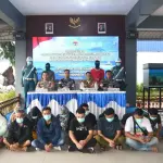 TNI AL Hentikan Kapal Pembawa 14 PMI Ilegal, Dua Awak Ditangkap