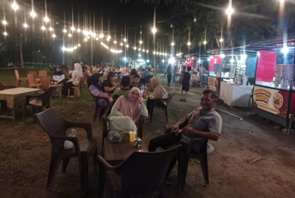 Transformasi Alun-Alun Tanjung Sawit: Dari Lapak Sederhana Menjadi Ikon Ekonomi Desa Terbaik di Riau