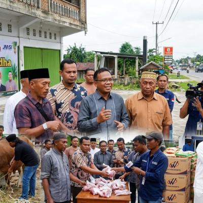 Gandeng Agrinas Palma Nusantara dan Pemda Inhu, JMSI Kurban Dua Sapi Untuk Wartawan