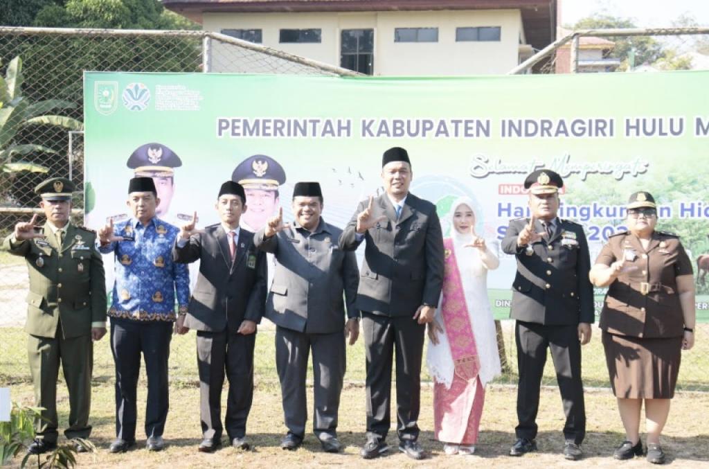 Bupati Inhu Ajak Warga Perkuat Nilai Pancasila dan Peduli Lingkungan