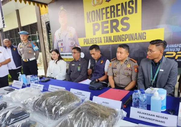 Dia Pelaku Penyelundupan Sabu dari Malaysia Berhasil Ditangkap Polisi Tanjungpinang