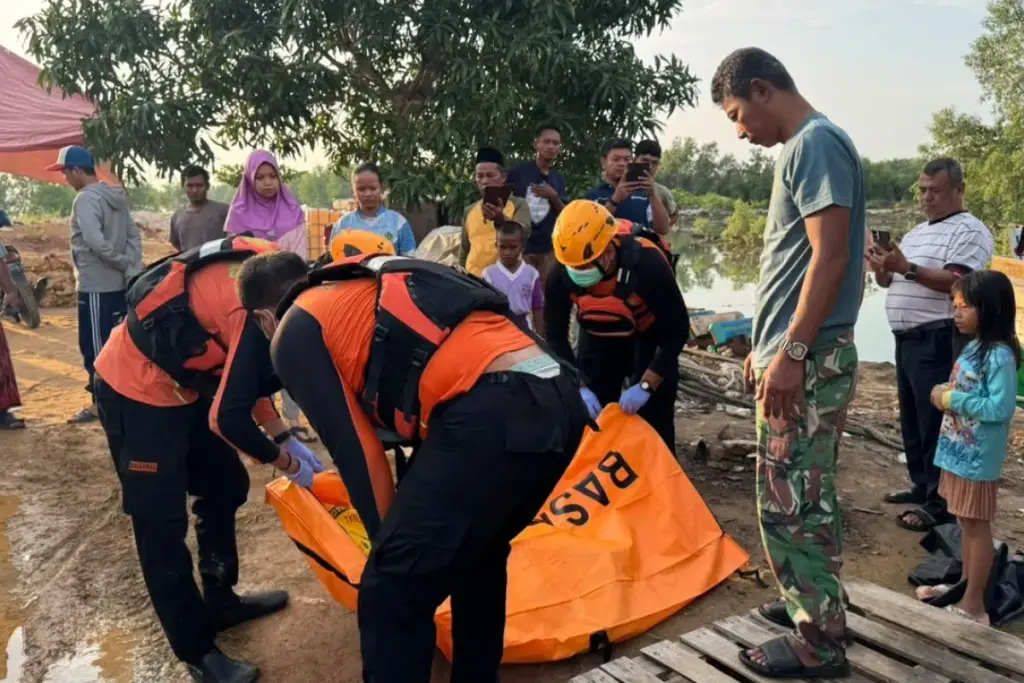 Balita Hanyut di Gorong-gorong Tanjung Sengkuang Ditemukan Meninggal Dunia
