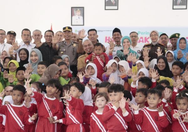 Pemkab Inhu Peringati HAN ke-42, Bupati Ajak Seluruh Elemen Lindungi dan Penuhi Hak Anak