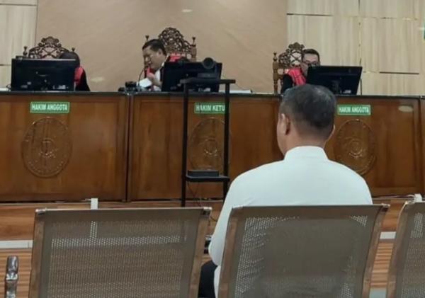 Hakim Putuskan Gubernur Riau Nonaktif Abdul Wahid Penjara Dua Tahun, JPU Pikir-Pikir
