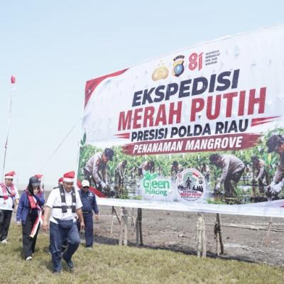 Ekspedisi Merah Putih Presisi Jangkau Kuala Selat, Menteri LH Komit Tanam 500 Hektare Mangrove