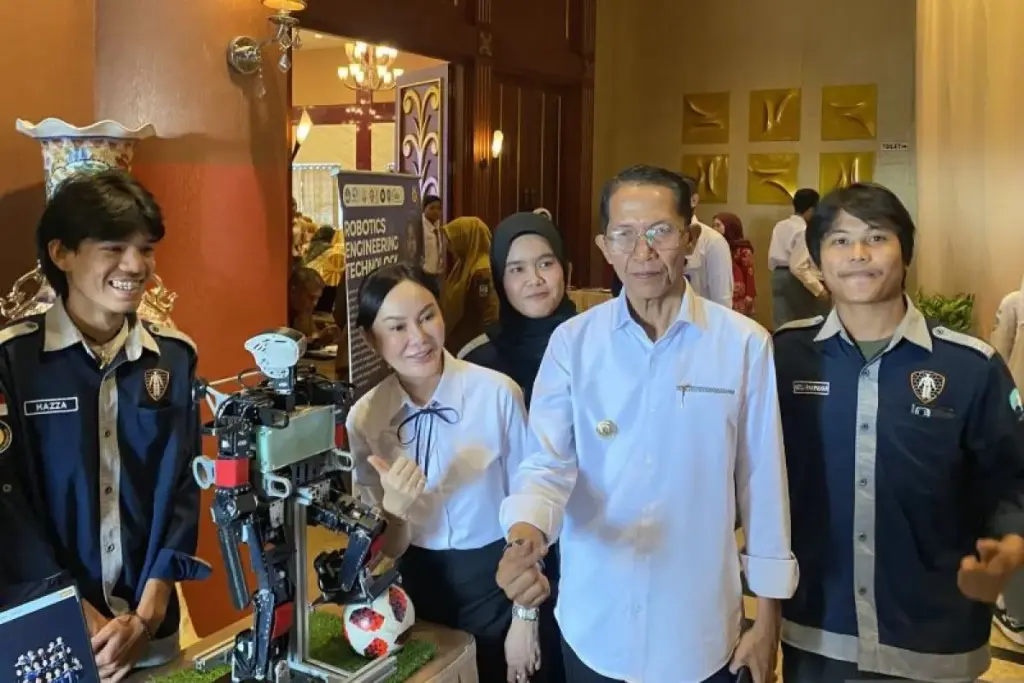Pemko Batam Prioritaskan Siswa Hinterland dalam Program Beasiswa Kuliah