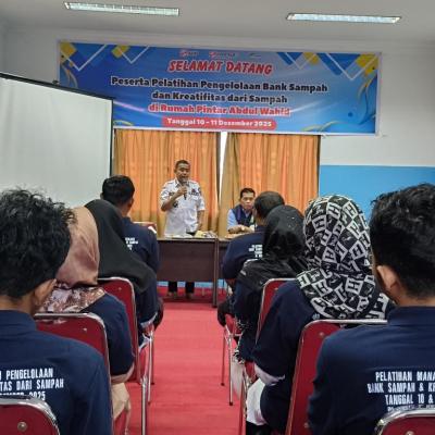 Dukung Program Pemerintah Dalam Penanganan Stunting dan Balita di Bawah Garis Merah, PT IKPP Salurkan 200 Paket Tambahan Asupan Gizi