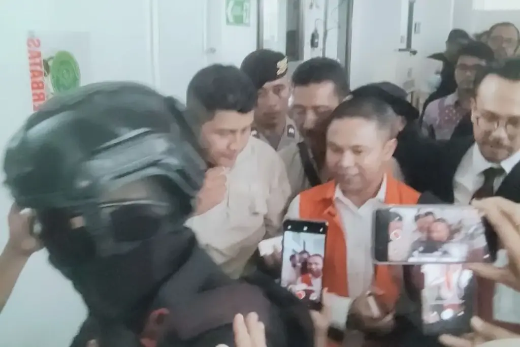 Jalani Sidang Perdana, Abdul Wahid Nilai Dakwaan KPK Tak Sesuai Tuduhan Awal