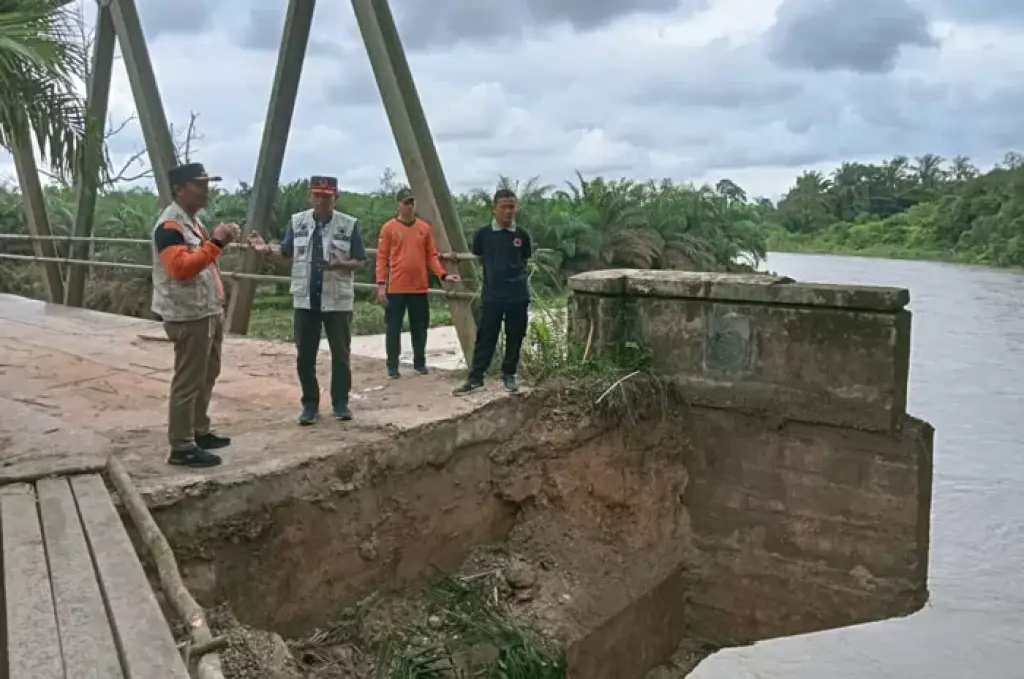 DPRD Kuansing Desak Pemkab Segera Realisasikan Janji Perbaikan Jembatan Sungai Bawang