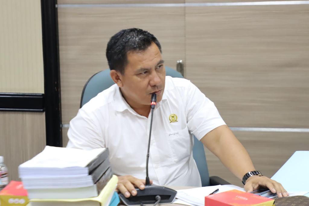 Jelang Musda Partai Golkar Kepri, Jimmi Siburian Tegaskan: “Ade Angga Harus Sadar Diri”